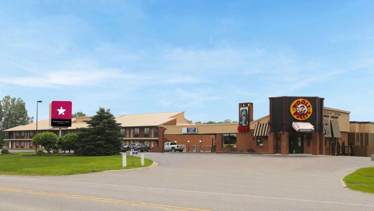 Magnuson Hotel Howell/Brighton Exterior foto