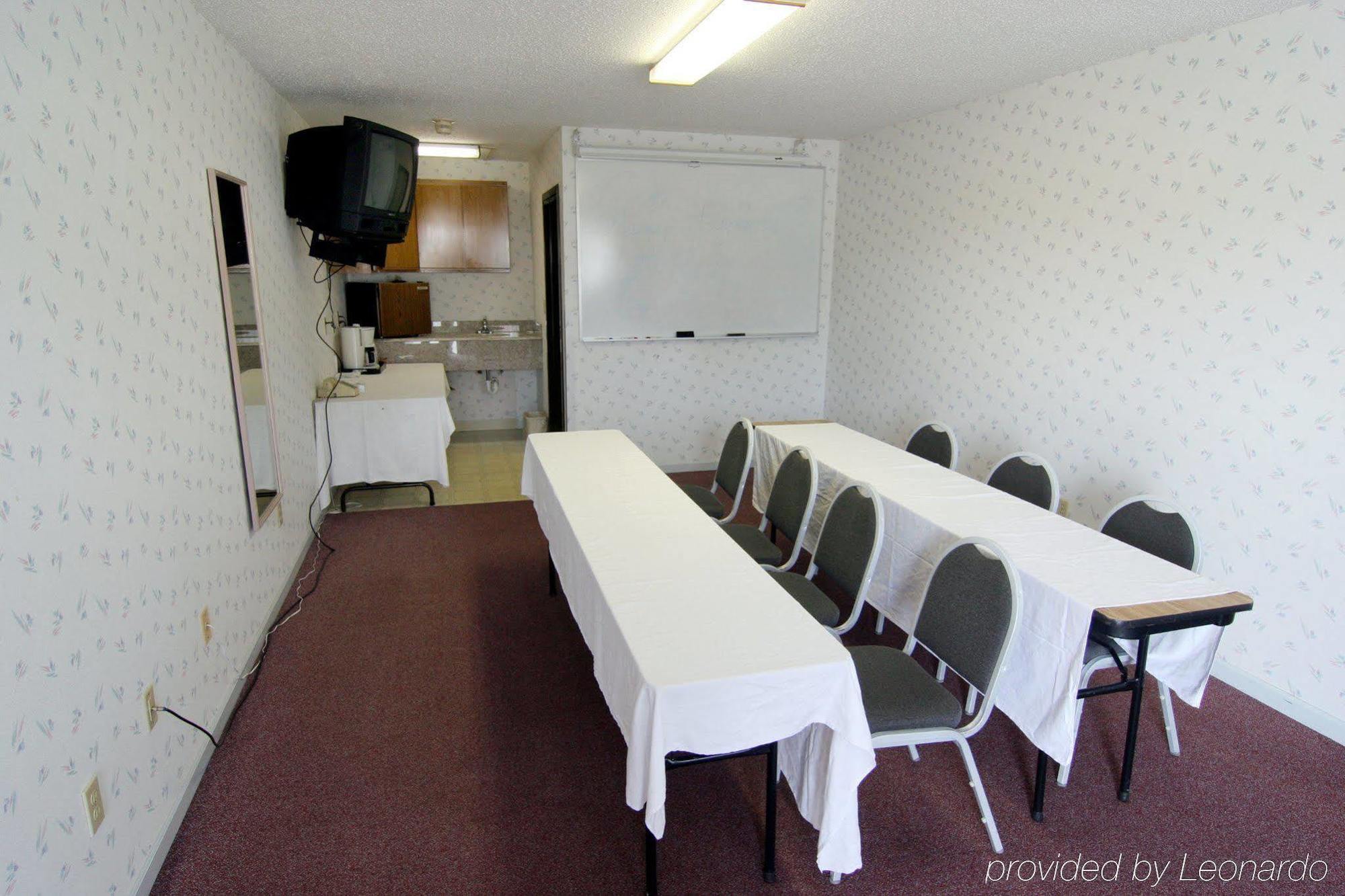 Magnuson Hotel Howell/Brighton Facilidades foto
